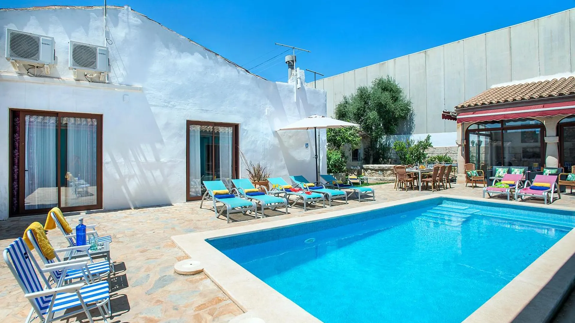 Owl Booking Villa Frida - Exclusive Holidays Sa Pobla 0*,  Spain
